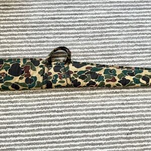 Jim “Catfish” Hunter Vintage Duck Camo Rifle Case